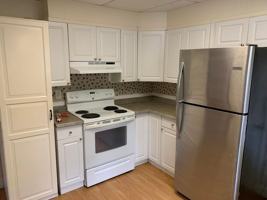 featured image of 264 Foster St