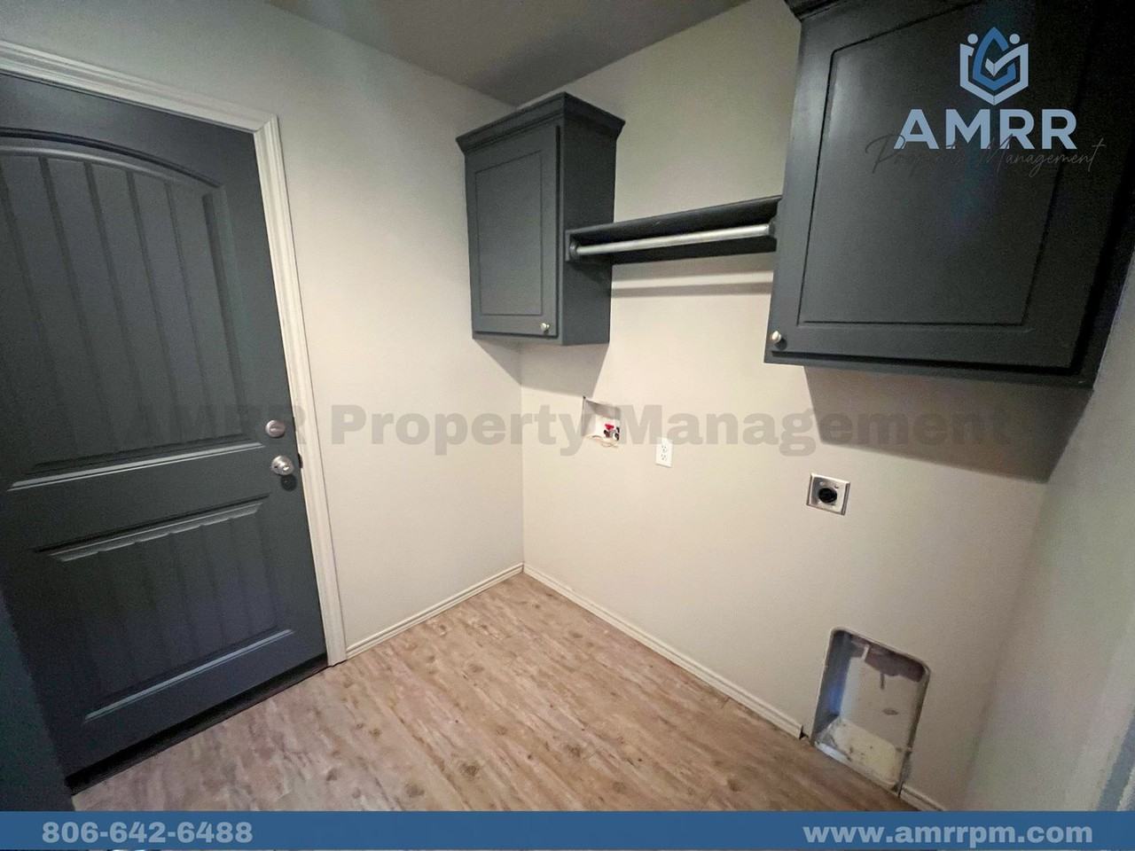 716 Hillshire Ave - Photo 7 of 16