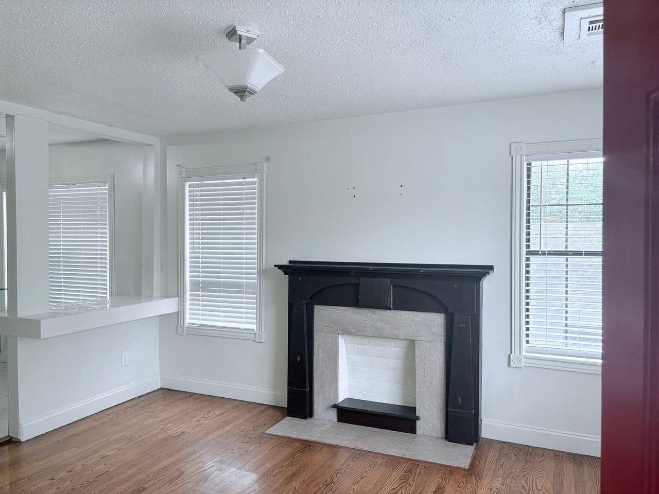 2600 Nw 12th St - Photo 3 of 7