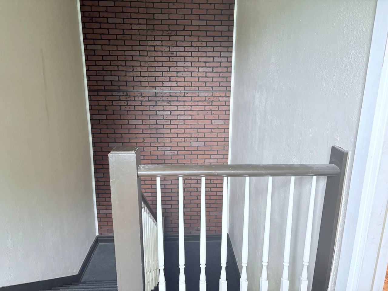 2600 Nw 12th St - Photo 6 of 7