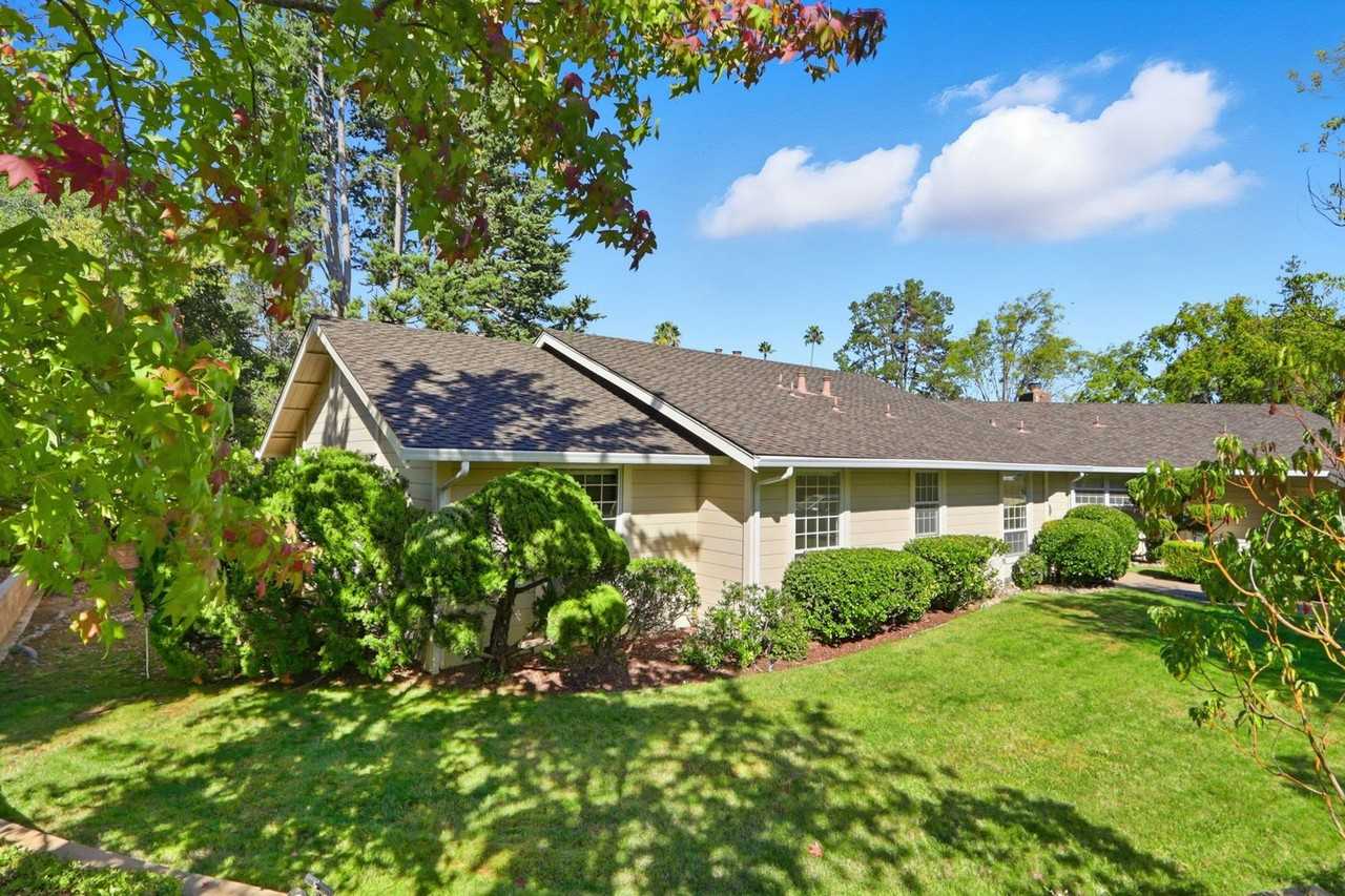 14600 Granite Way - Photo 3 of 50