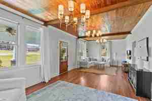 featured image of 20025 Huntsville-Brownsferry Road