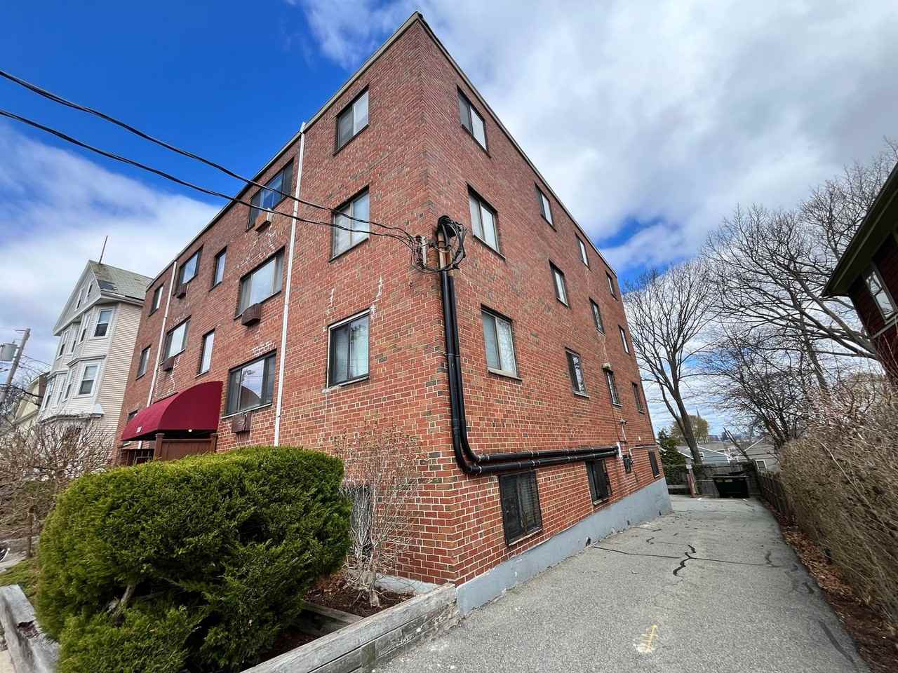 226 Parker Hill Ave - Photo 5 of 7