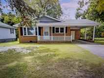 511 Shepard St - Photo 1 of 1