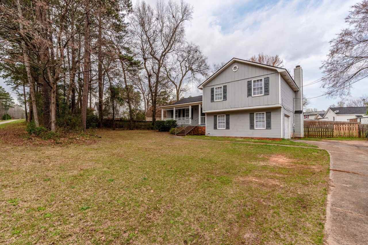 4689 Oakley Pirkle Rd - Photo 3 of 46