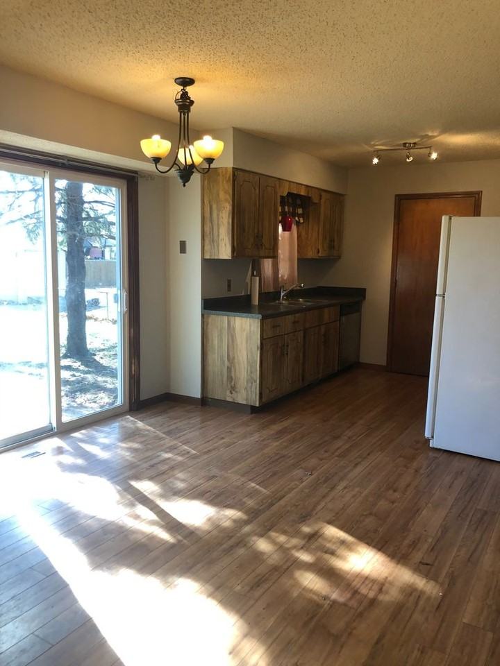 1806 West Cherokee Street - Photo 7 of 27