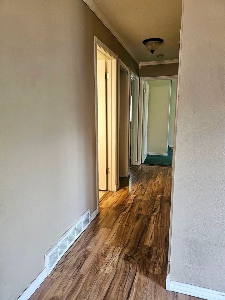 216 Tyler Way - Photo 7 of 14