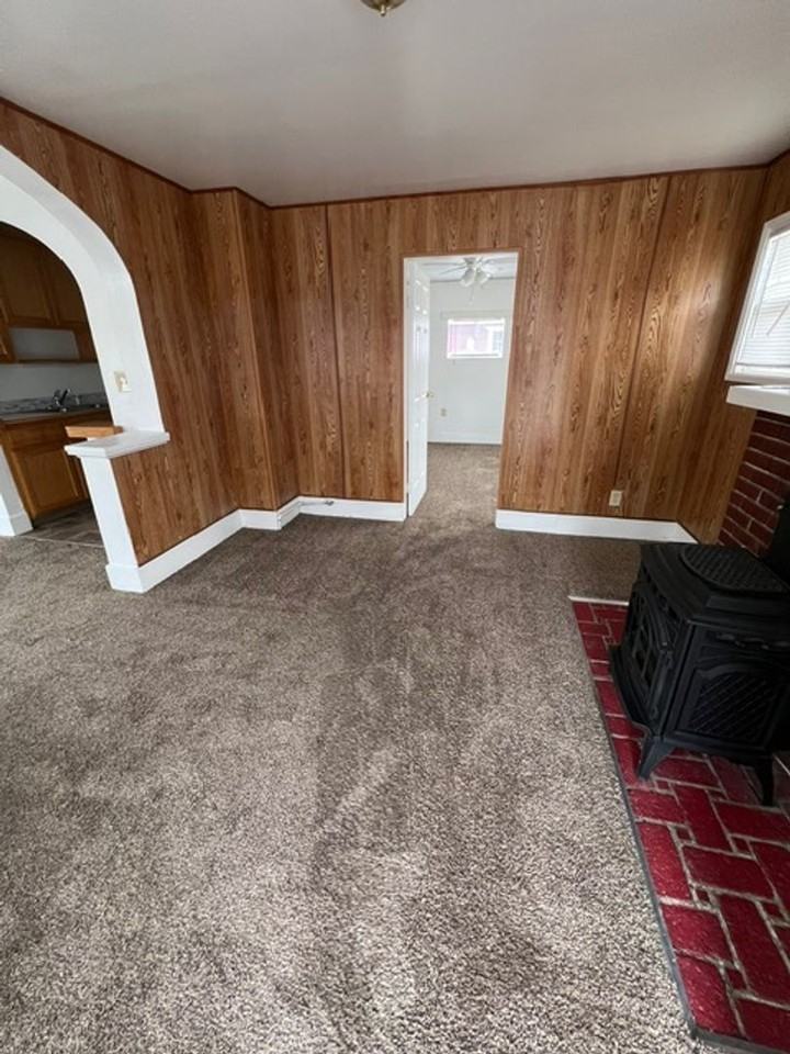 110 E Virginia St - Photo 3 of 19