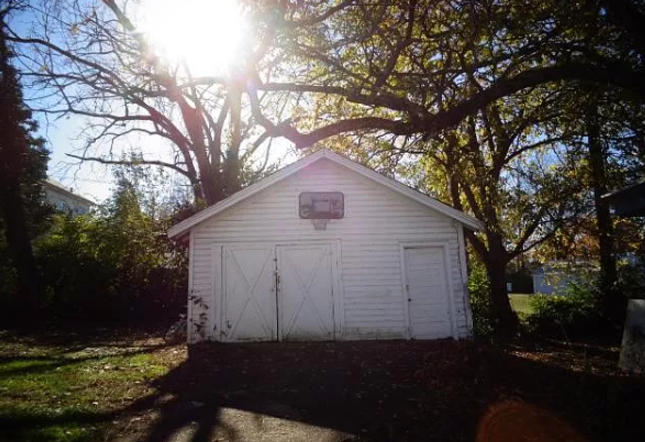 106 W Hickman St - Photo 3 of 3