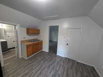 516 S 10th - Photo 1 of 1