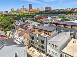 featured image of 1817 Fox Way