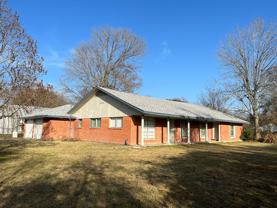 1942 Center St - Photo 1 of 1