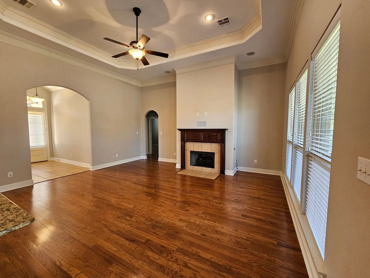 549 English Oak Drive - Photo 6 of 31