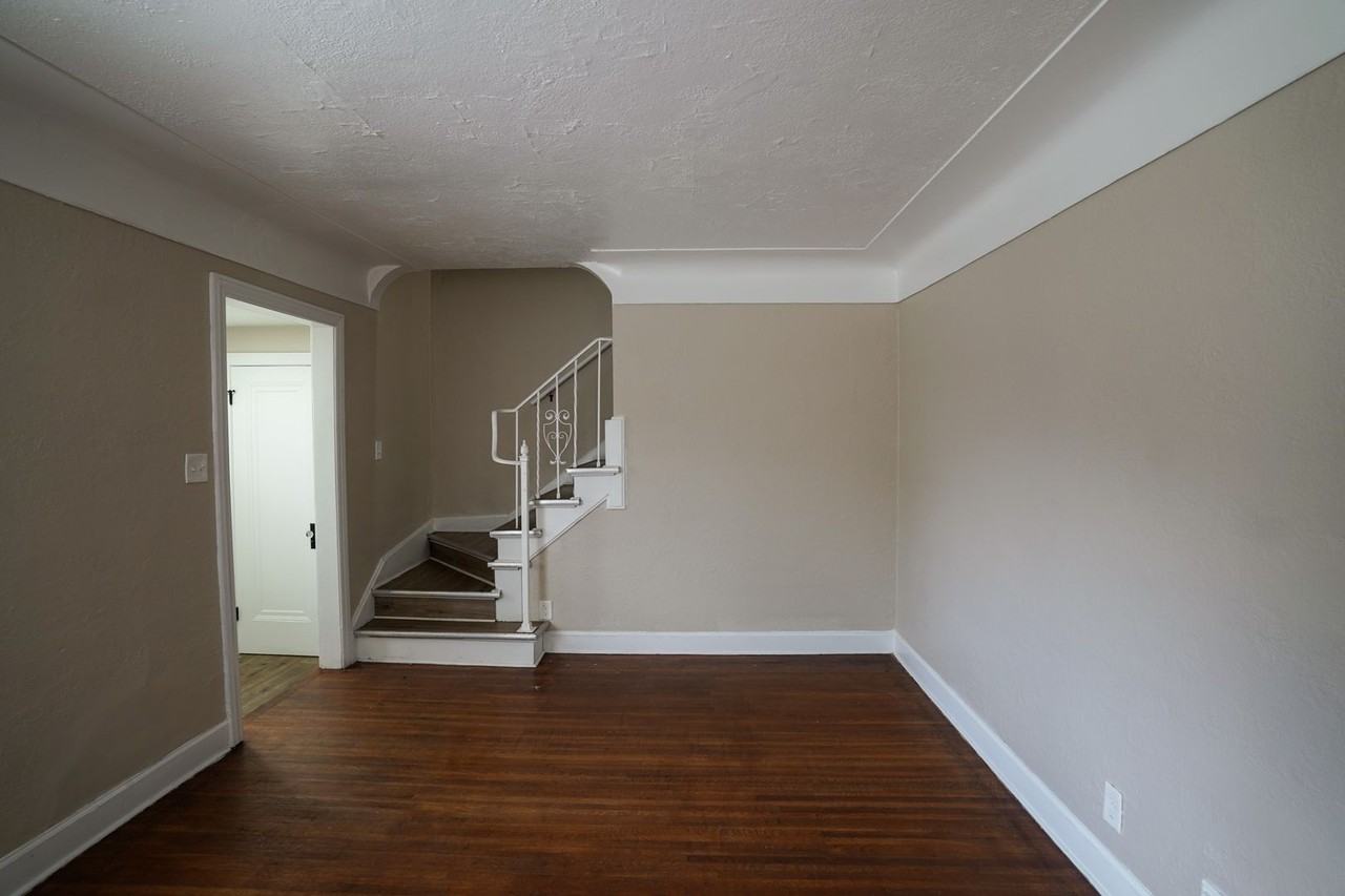 14867 Hubbell St - Photo 3 of 10