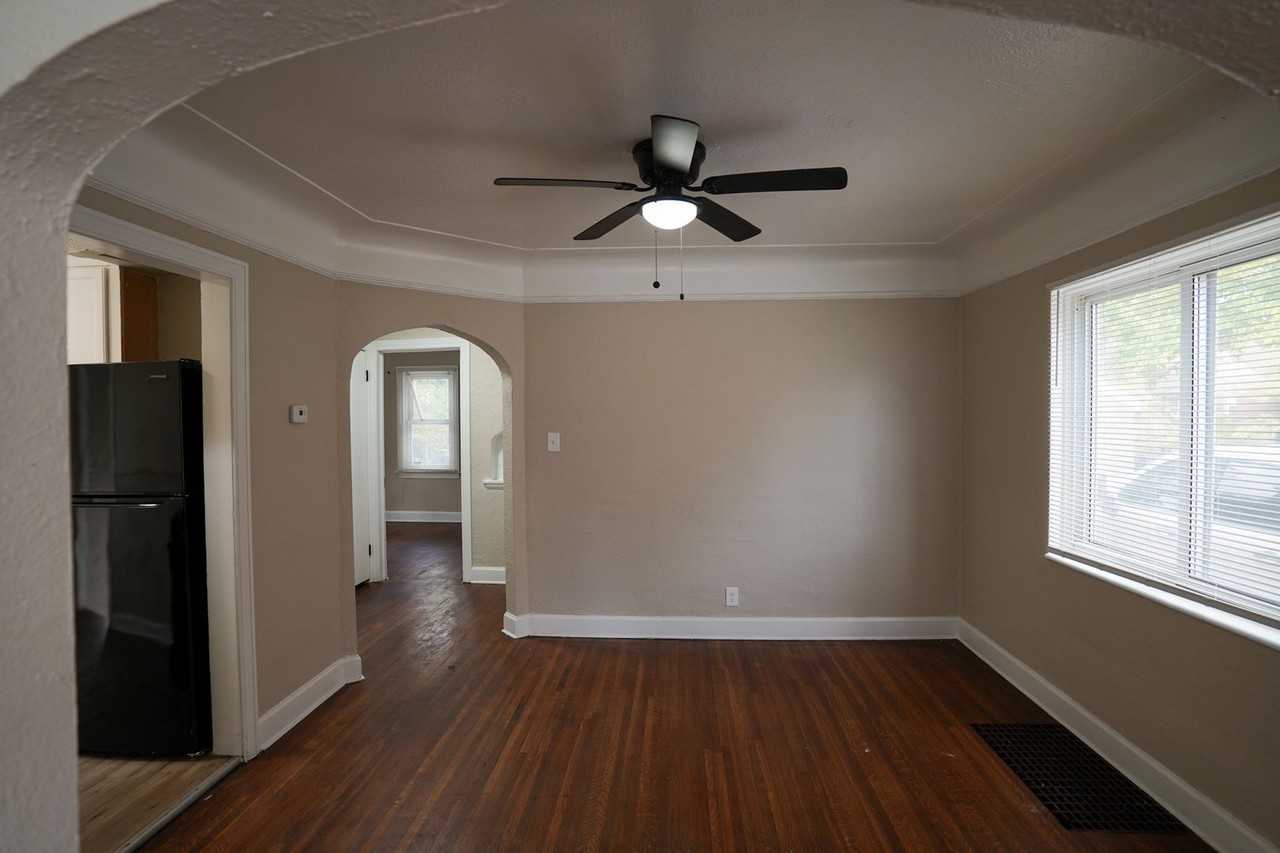 14867 Hubbell St - Photo 4 of 10
