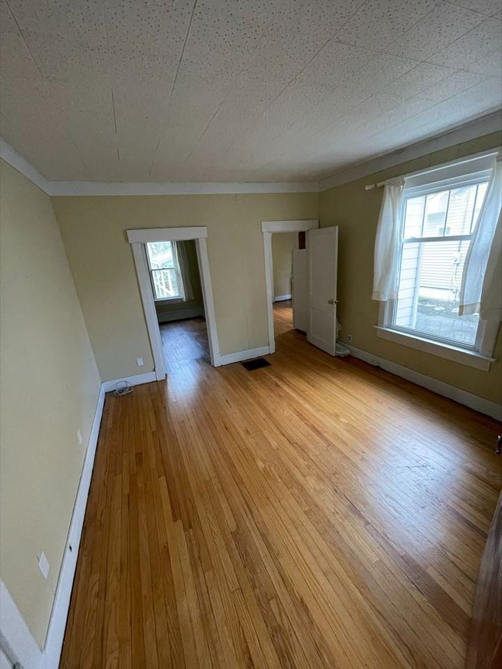 606 W Iowa St - Photo 6 of 6