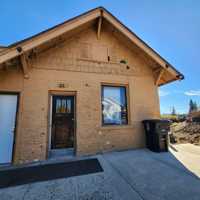 featured image of 312 W Aluminum St