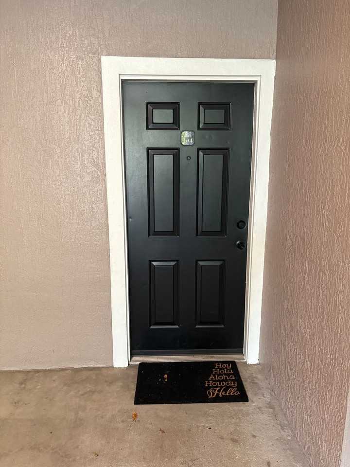 3280 Soho St - Photo 2 of 17