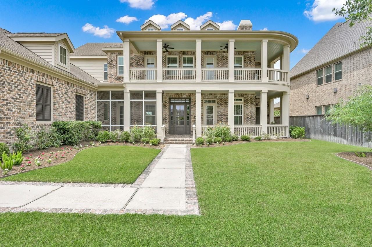 2331 Bottlebrush Ln #0 - Photo 3 of 38