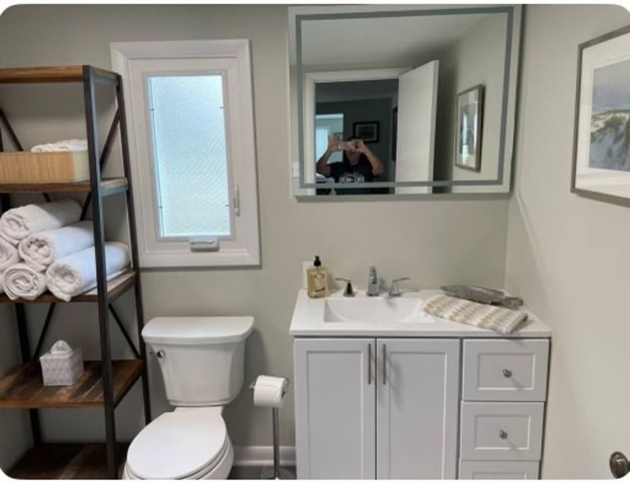 1016 Ottawa Dr - Photo 3 of 9