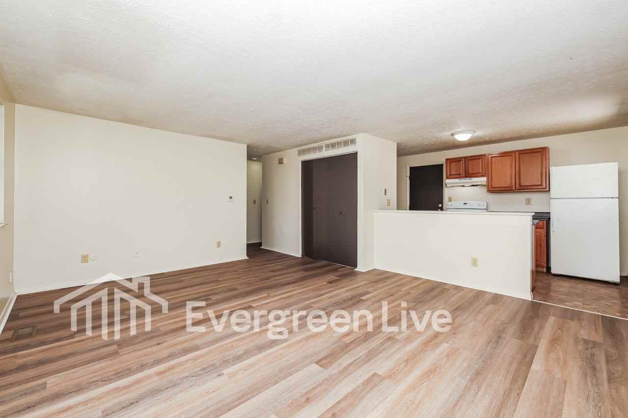 8178 Mount Hood - Photo 5 of 16