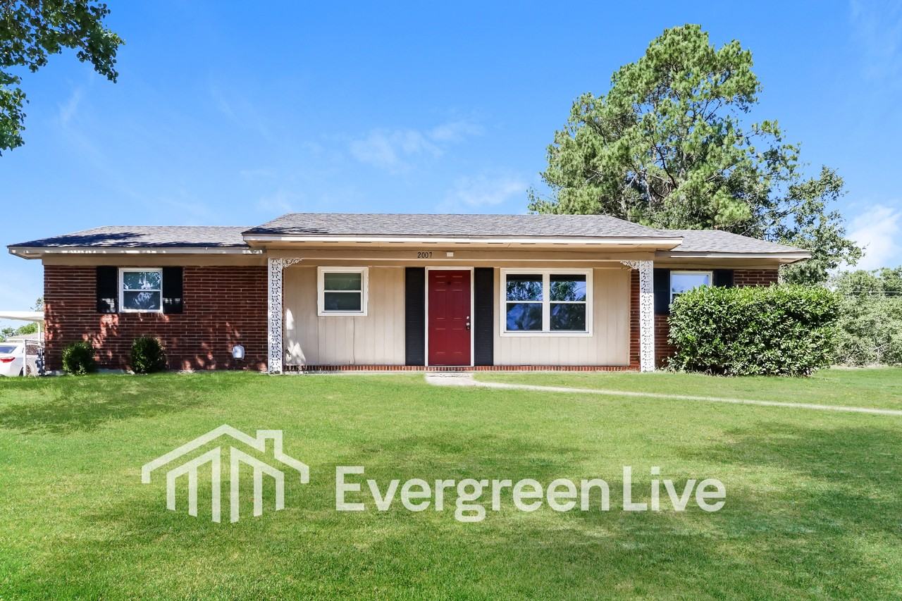 2007 Beechwood Drive - Photo 2 of 16