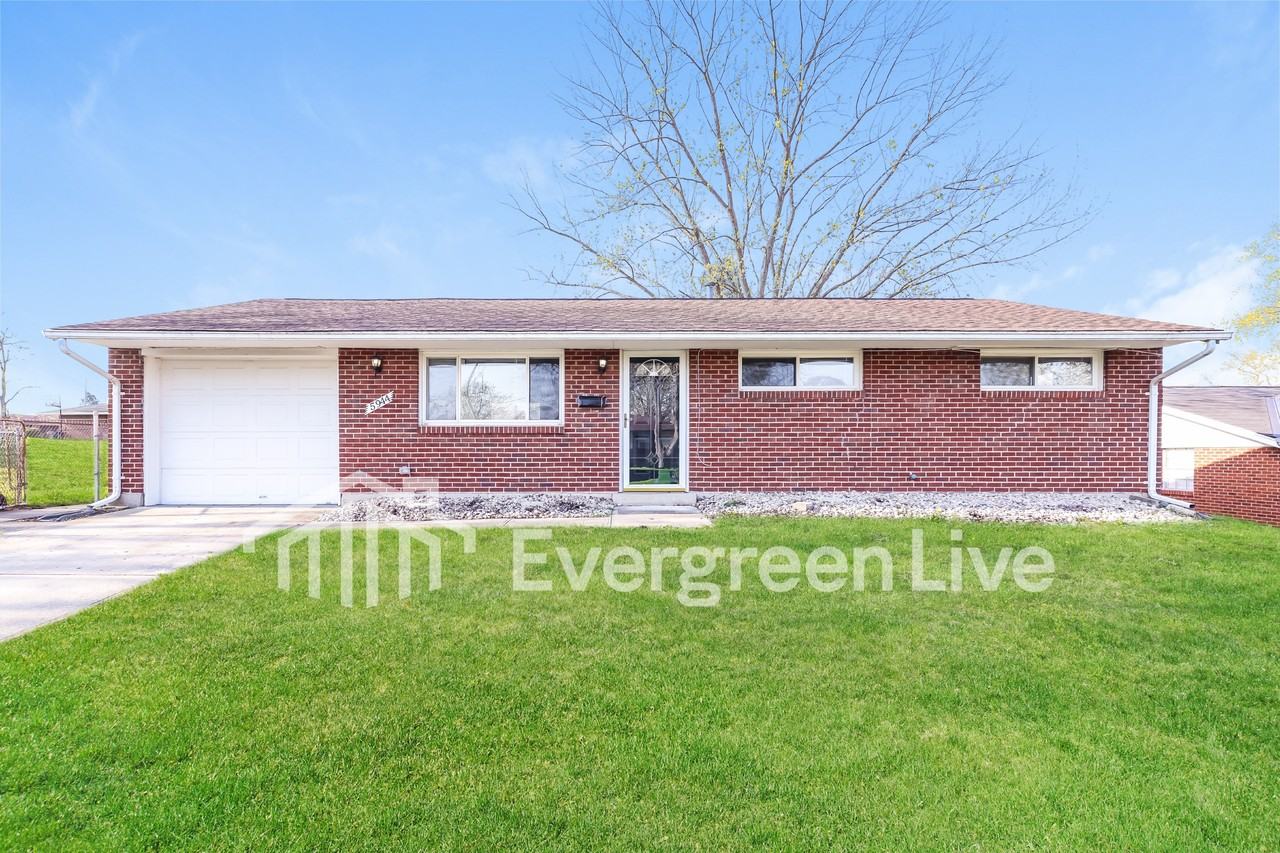 5944 Hartwick Ln - Photo 2 of 16