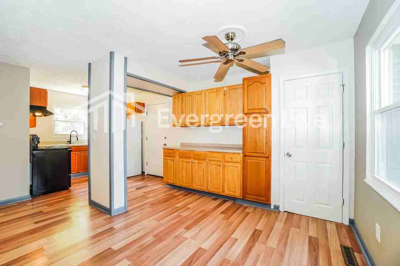 3327 Everson Rd W - Photo 5 of 16