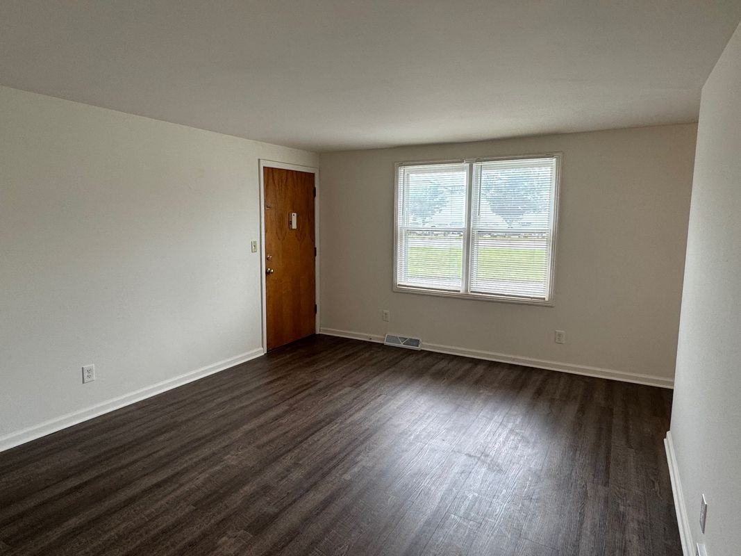 654 Main St ##18 - Photo 2 of 12