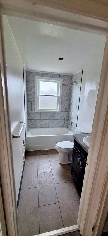 654 Main St ##18 - Photo 7 of 12
