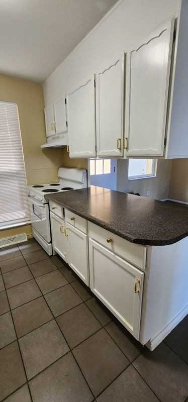 188 Paris Cir - Photo 5 of 25