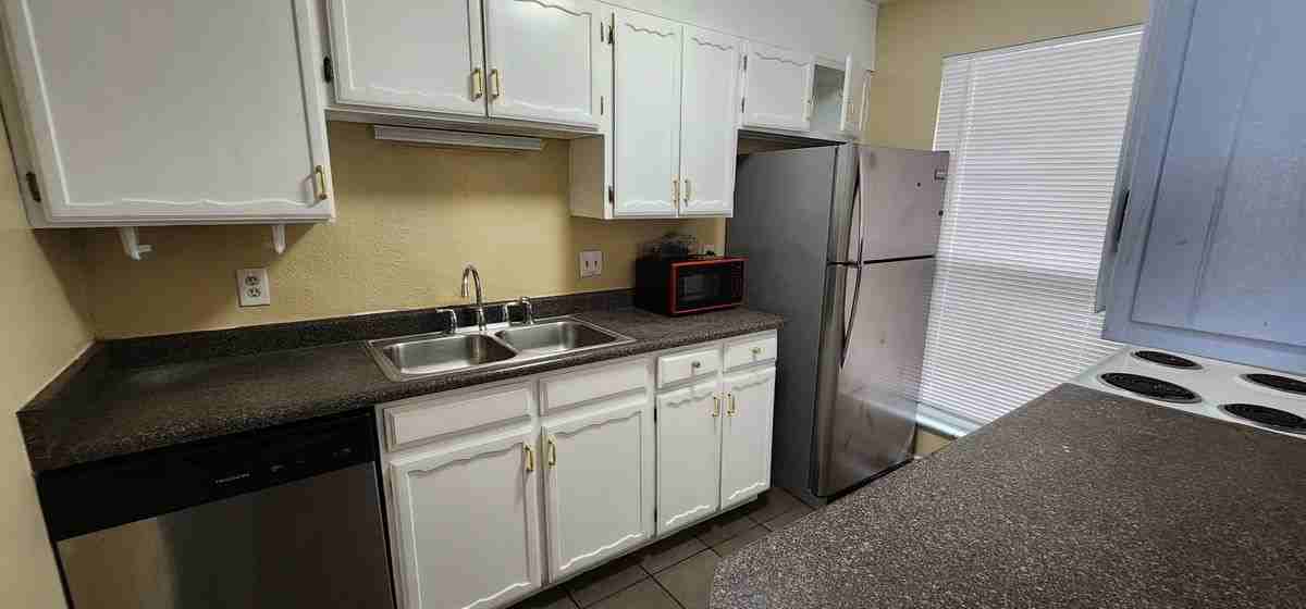 188 Paris Cir - Photo 6 of 25