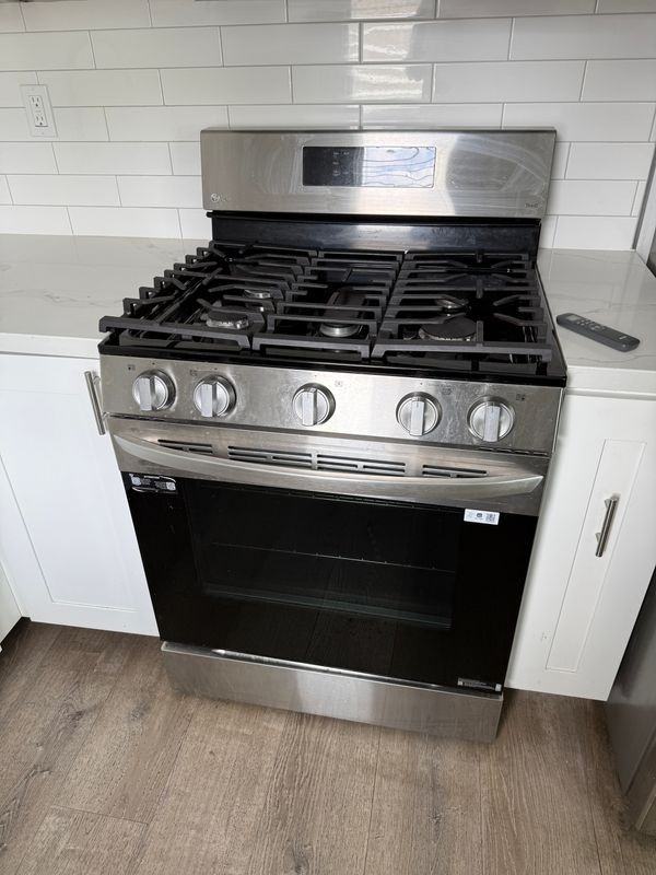 1917 Ensenada St - Photo 3 of 14