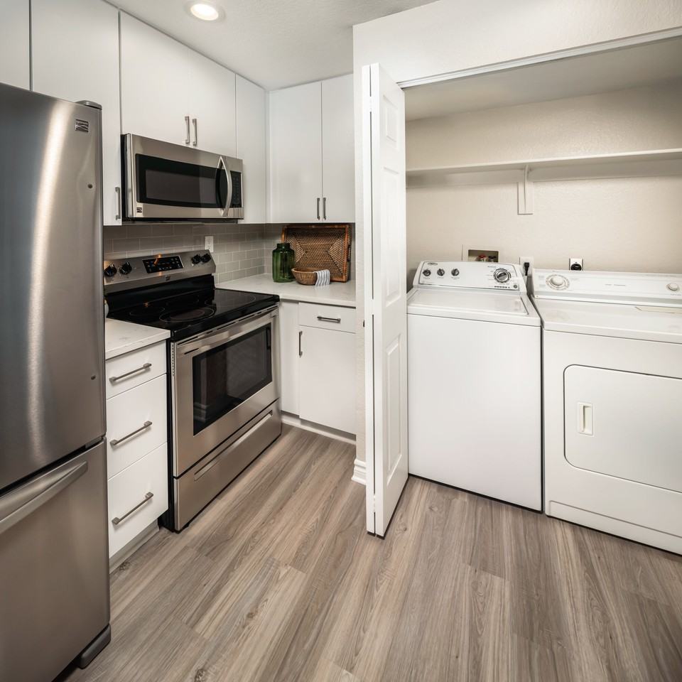 Artisan Laguna Beach - Photo 7 of 33