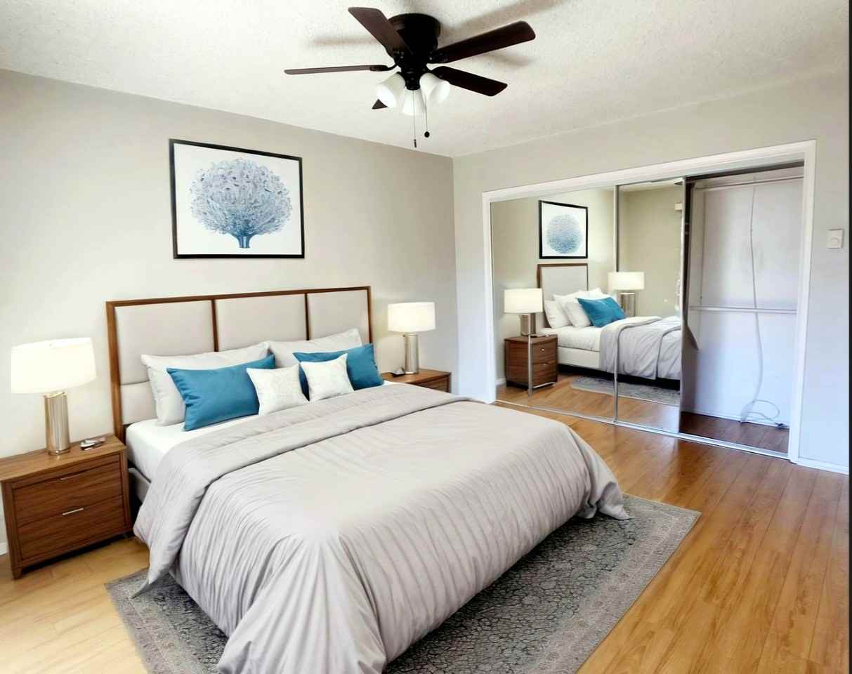 425 North Hobart Blvd. - Photo 3 of 50