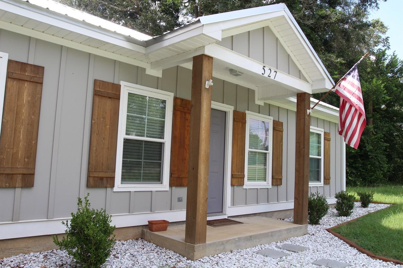 Sportsman Club Road 527 - Photo 2 of 15