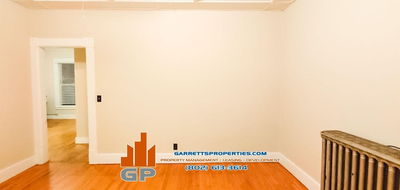 386 North Main Street - Photo 3 of 14