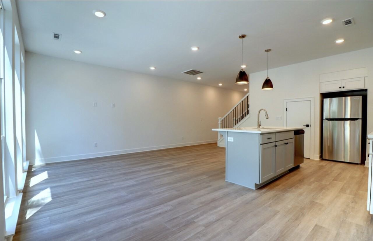 Mount Comfort LLC - Photo 6 of 50