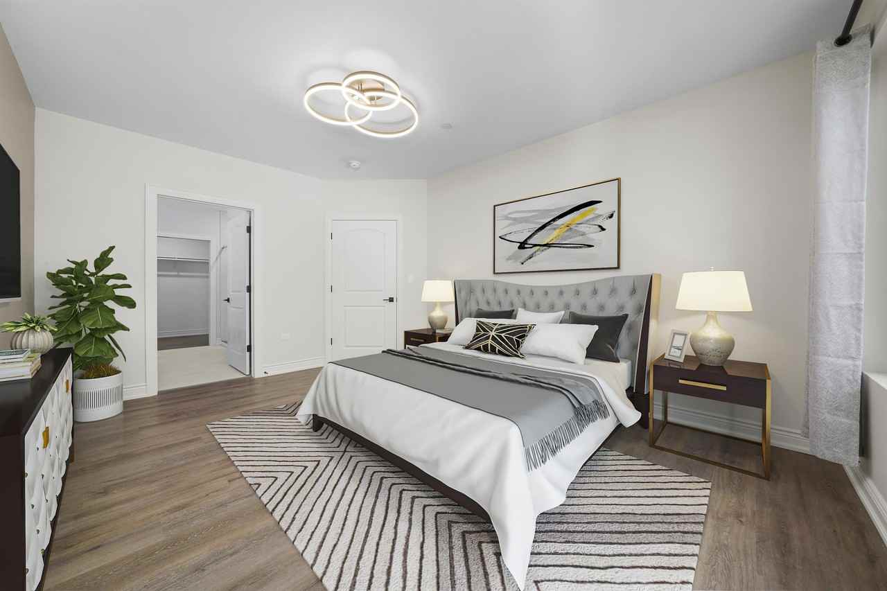 Premier Luxury Apartments - Photo 2 of 43