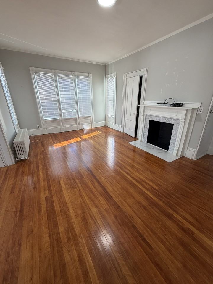 40 Parker Street - Photo 2 of 10