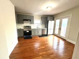 featured image of 277 Whitwell St #2