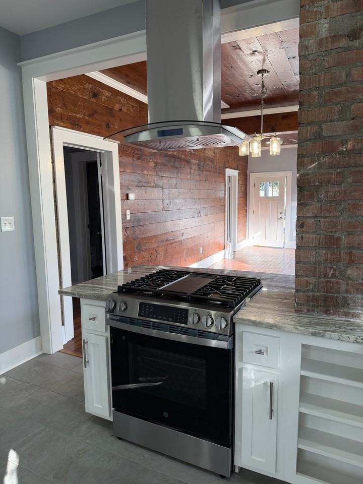 5219 Avenue Q 1/2 #NA - Photo 4 of 12