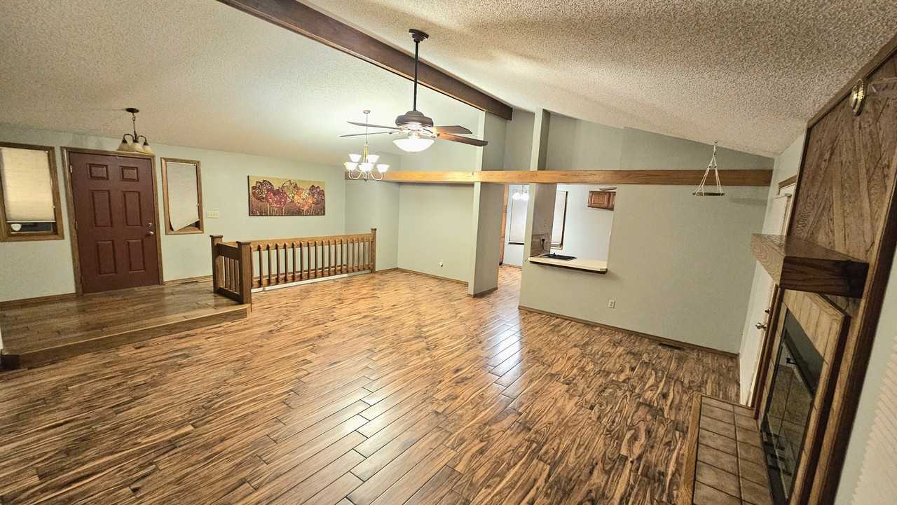 8541 E Mount Vernon St #NA - Photo 2 of 20