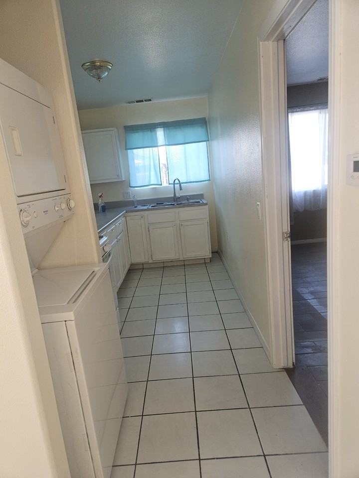 18890 Kross Rd #B - Photo 3 of 4