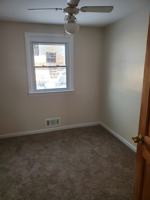 featured image of 1007 Foxwood Ln #1