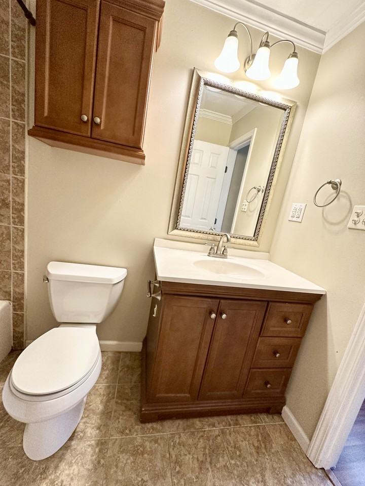 701 S College Rd #208 - Photo 2 of 12