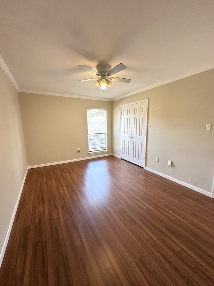 701 S College Rd #208 - Photo 7 of 12