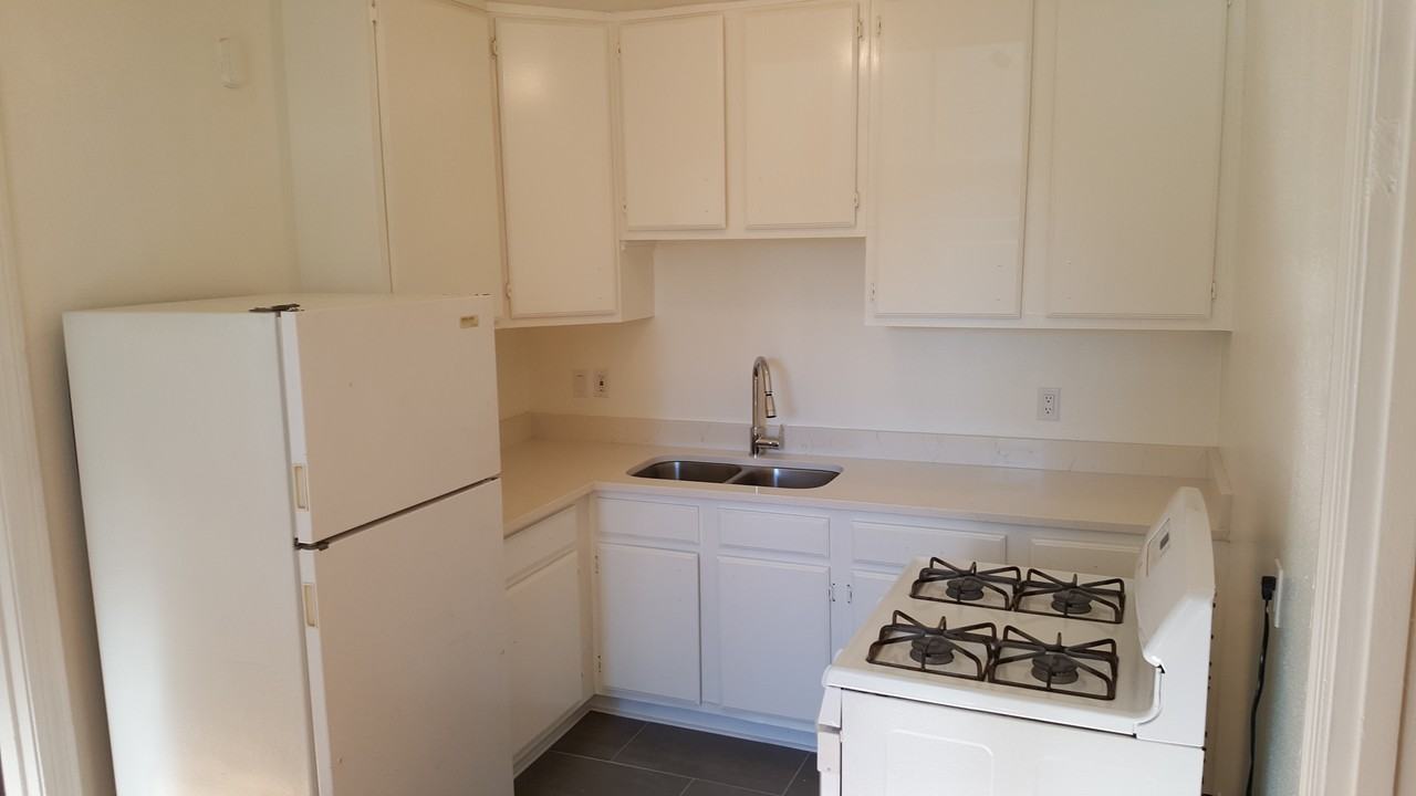 4904 Manett Street #4904A - Photo 2 of 4