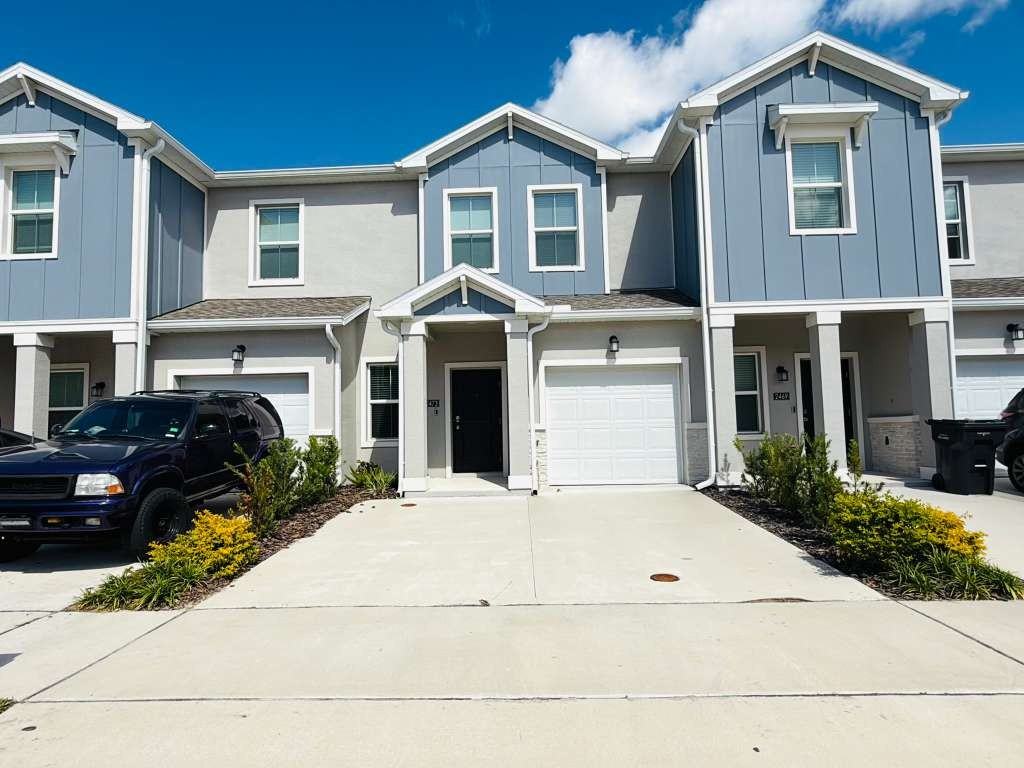 2473 Skyline Loop #2473 - Photo 3 of 50