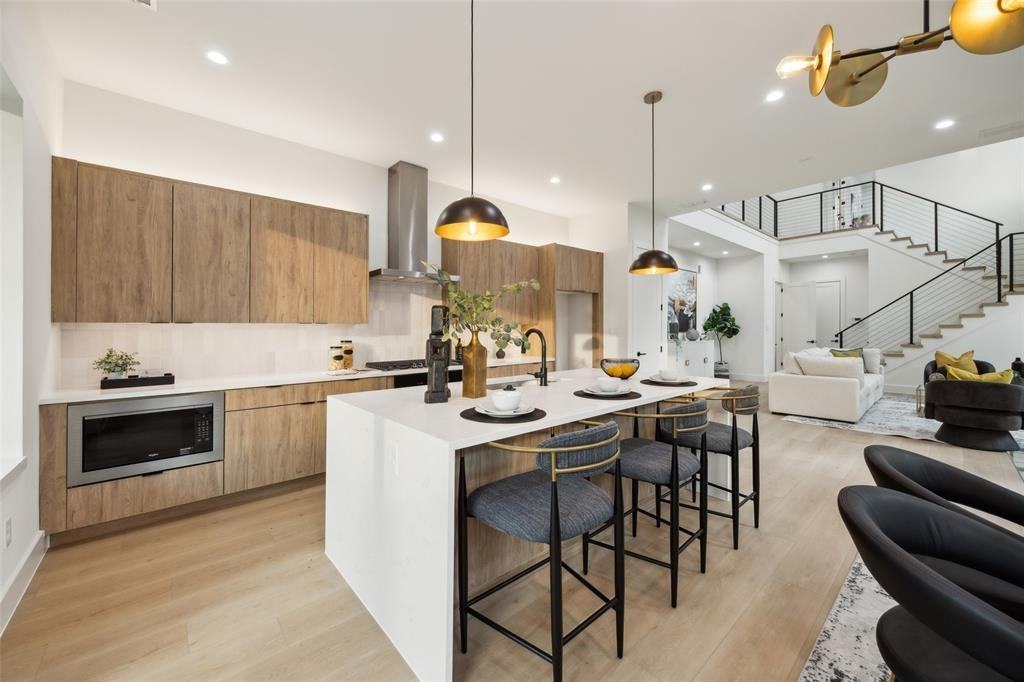 5217 Lindsley Ave #NA - Photo 2 of 7